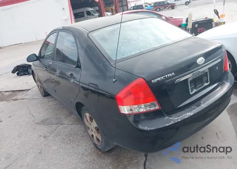 2009 Kia Spectra Ex z USA, uszkodzony, nr VIN KNAFE221795613260